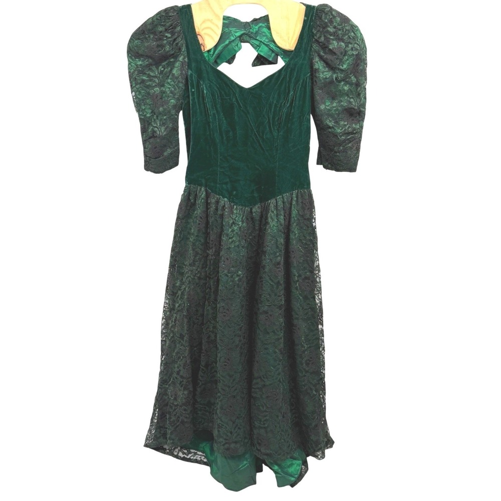 Vintage Dance Allure 80s Velvet Lace Prom Gown Green Small Goth Halloween Witchy